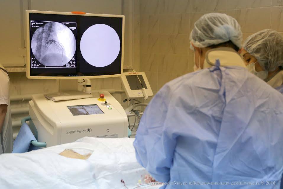 На Луганщині відкрилася кардіохірургічна лабораторя: Хворих оперуватимуть безкоштовно - фото 2
