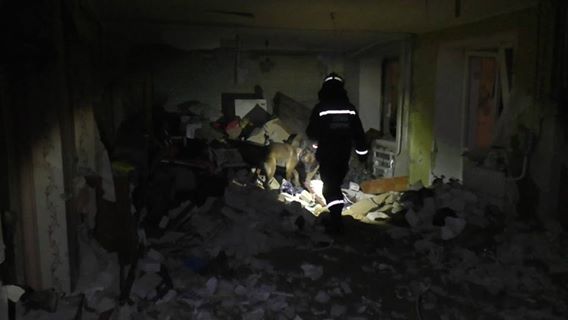 Жах нічного вибуху у Сумах на фото і відео зі зруйнованих осель - фото 13
