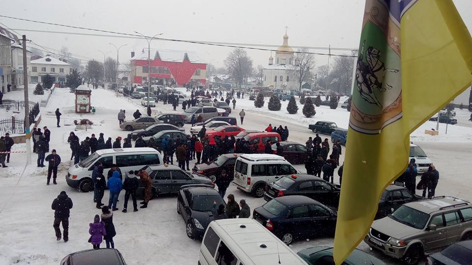 Кривавий понеділок в Олевську: Чому озброєні львів'яни розстріляли місцеву 