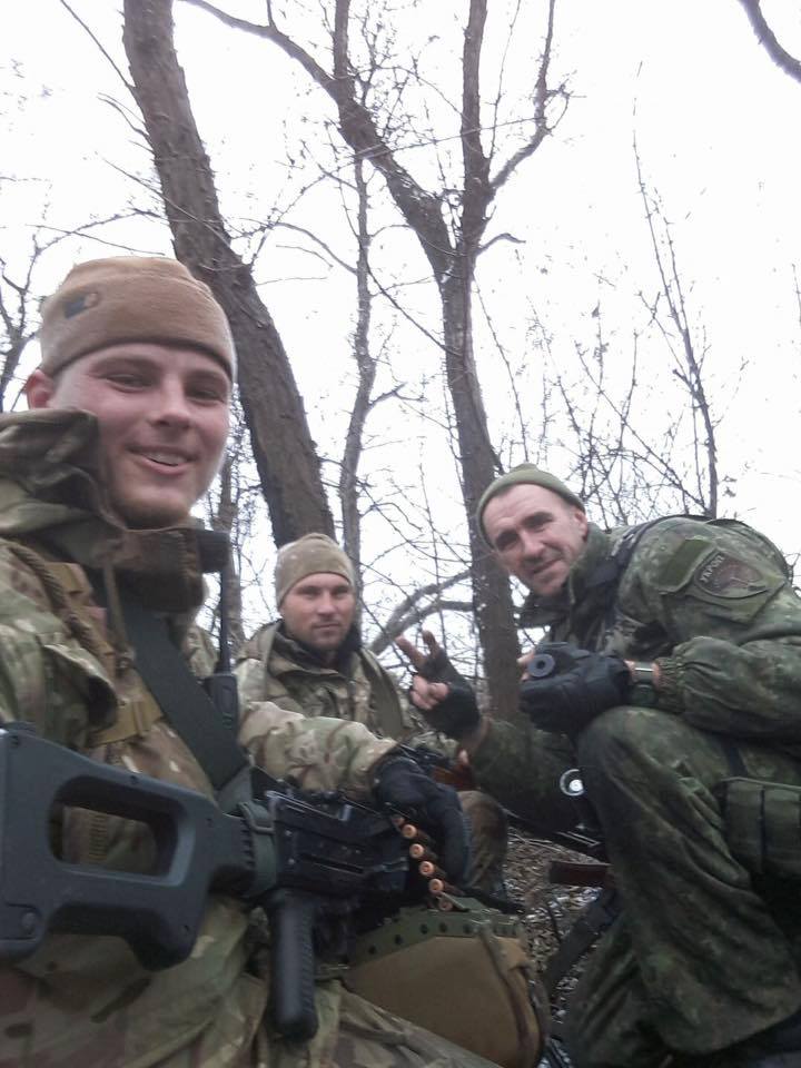 Волонтери розповіли, ким були троє загиблих на Донбасі морпіхів (ФОТО) - фото 4