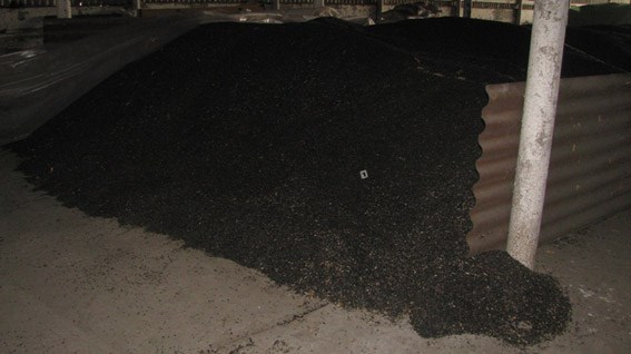 На Казанківщині злодії декілька місяців крали 2 тонни насіння