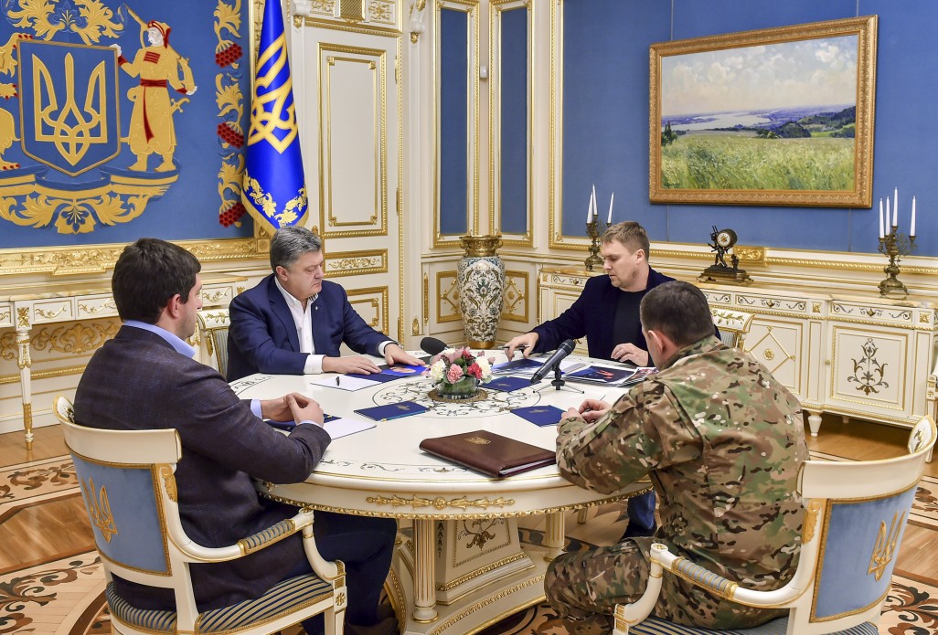 Украинские полицейские перестреляли друг дружку под Киевом Украинские полицейские перестреляли друг дружку под Киевом
