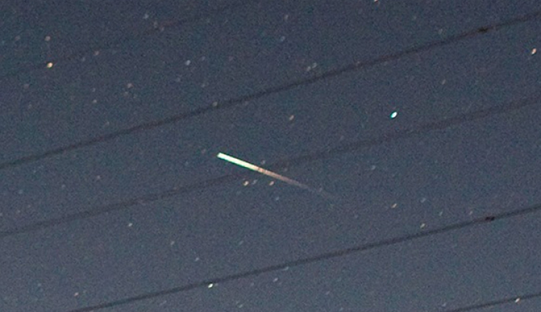 Над Росією спалахнув метеорит (ФОТО, ВІДЕО) - фото 1