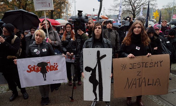 Польське жіноцтво знову страйкує - фото 1