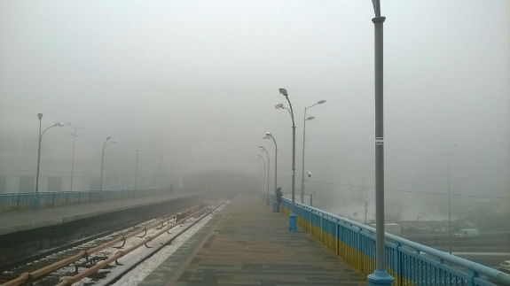 Як смог "заполонив" усе навколо річки Дніпро в Києві - фото 4