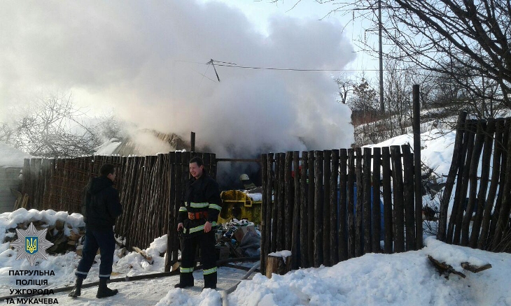 В Ужгороді біля відомого ресторану сталася пожежа - фото 1