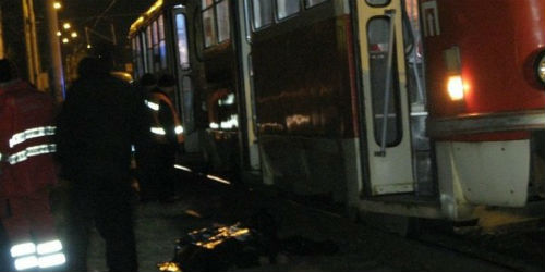 На столичній Троєщині трамвай розчавив чоловіка - фото 1
