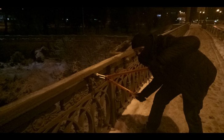 Як у Вінниці хлопці в балаклавах "ламали долі закоханим" - фото 1 Як у Вінниці хлопці в балаклавах "ламали долі закоханим" - фото 1