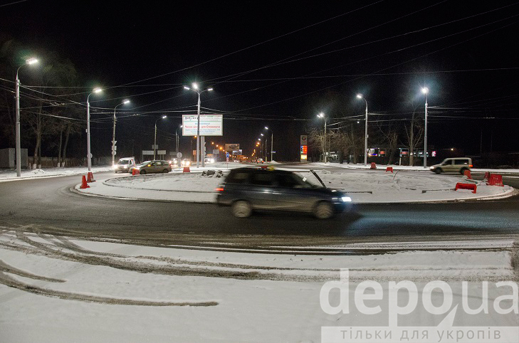 На виїзді з Вінниці облаштували ще один круговий рух - фото 2 На виїзді з Вінниці облаштували ще один круговий рух - фото 2