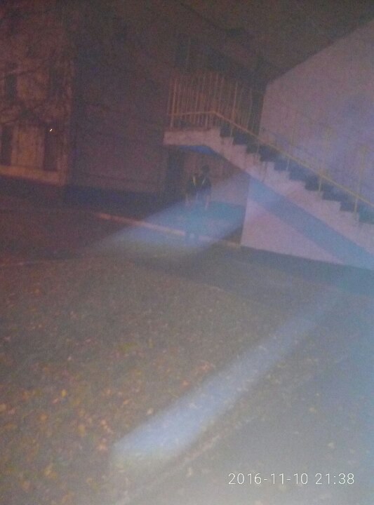 У Харкові на території школи знайшли труп молодого чоловіка (ФОТО 18+) - фото 1
