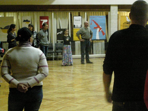Замість зброї танцювальні па: як у Дніпрі бійці АТО готуються до балу - фото 2
