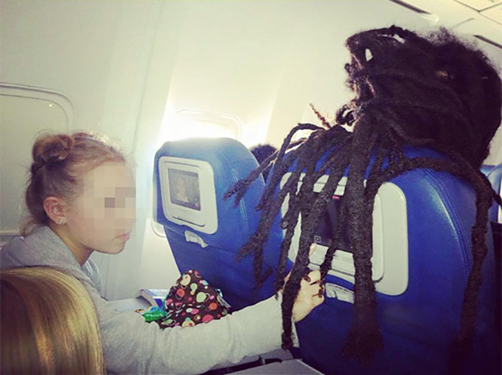 Культурний шок: 30 найогидніших пасажирів літаків (ФОТО 18+) - фото 28