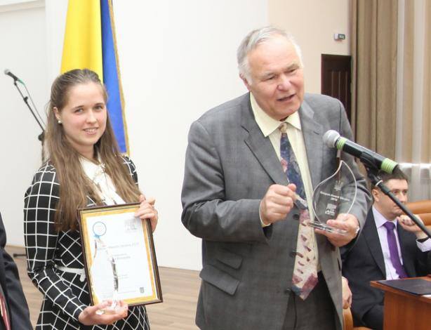 Як 30-річна доктор наук з України підкорює світ завдяки мутаціям - фото 1 Як 30-річна доктор наук з України підкорює світ завдяки мутаціям - фото 1