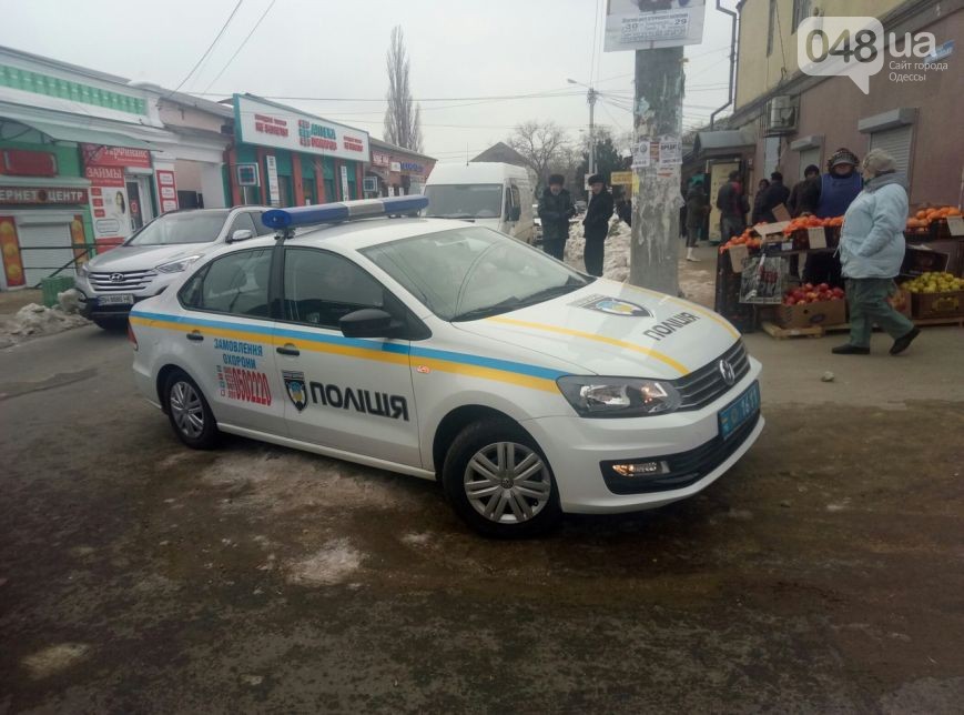 Поліцейські автохами шокували містян на Одещині (ФОТО) - фото 1