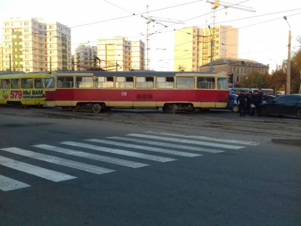 У Харкові в районі Південного вокзалу – трамвайний "дрифт" - фото 2