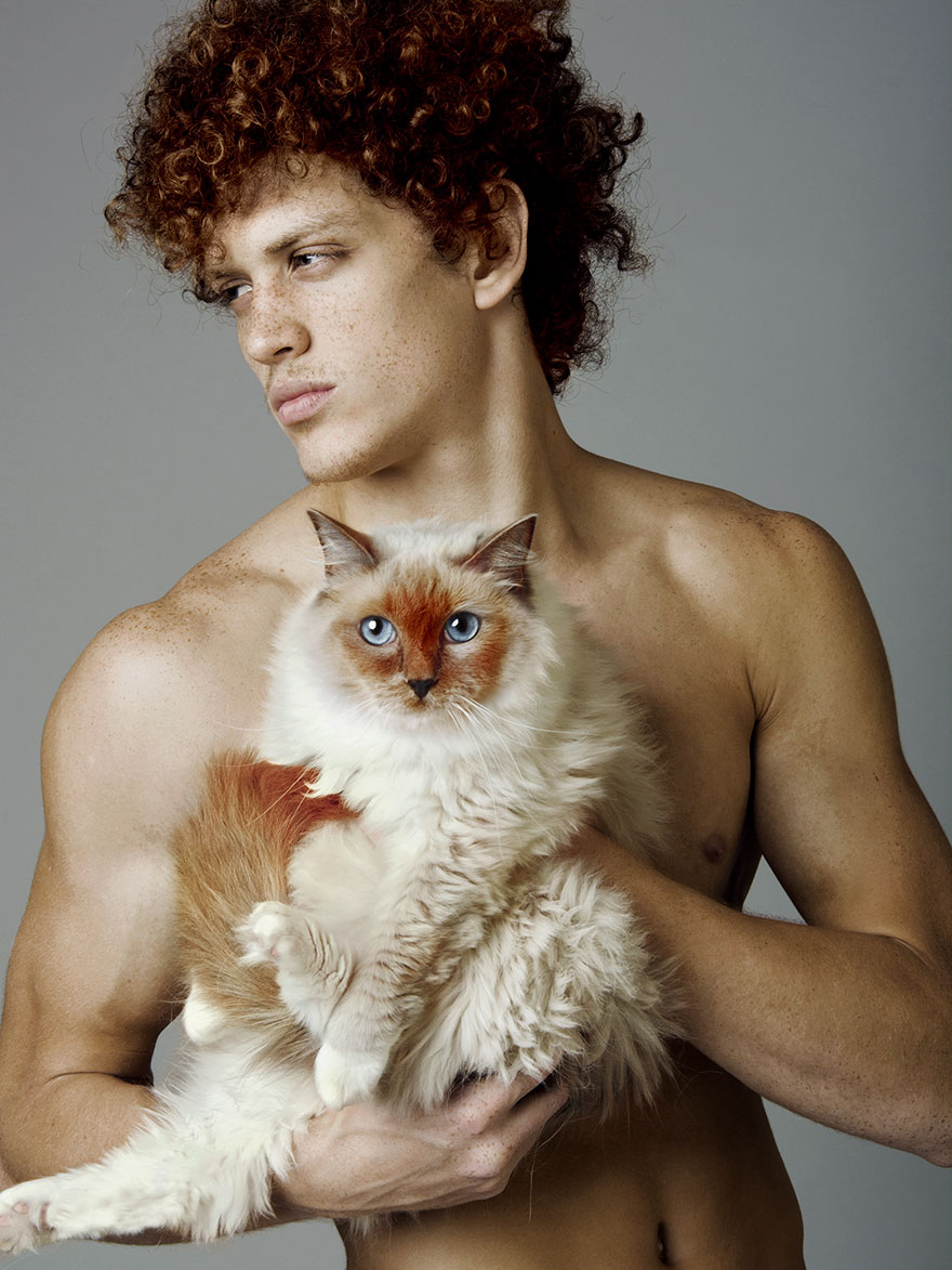 Сексуальні оголені чоловіки і котики: наймиліша фотосесія підірвала мережу - фото 5