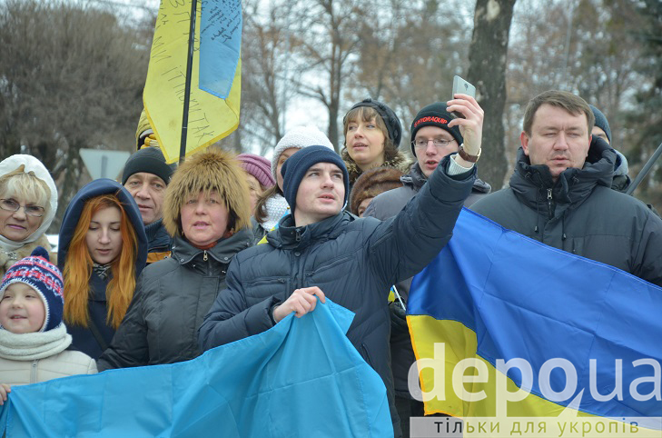 Вінничани відзначили День Соборності "ланцюгом єднання"  - фото 17