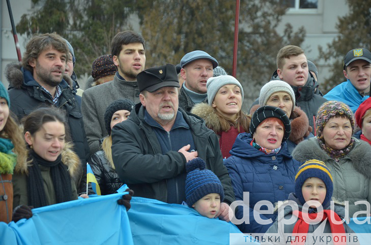 Вінничани відзначили День Соборності "ланцюгом єднання"  - фото 14