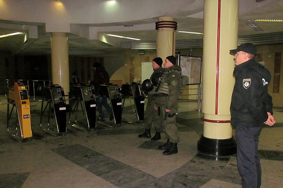 Харківських гвардійців відправили охороняти Київ (ФОТО)  - фото 1