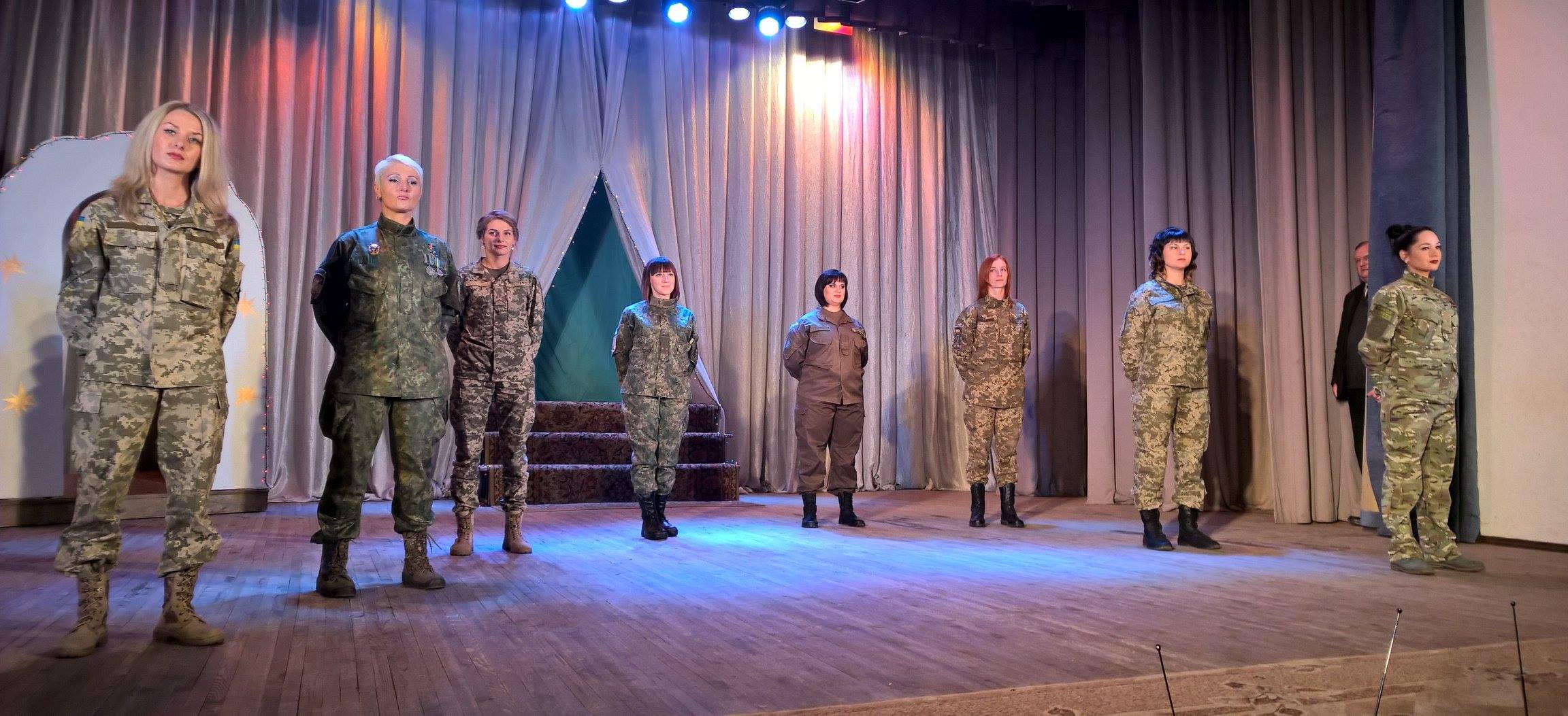 Красуні війни: На Луганщині обрали найгарнішу учасницю АТО (ФОТО) - фото 5
