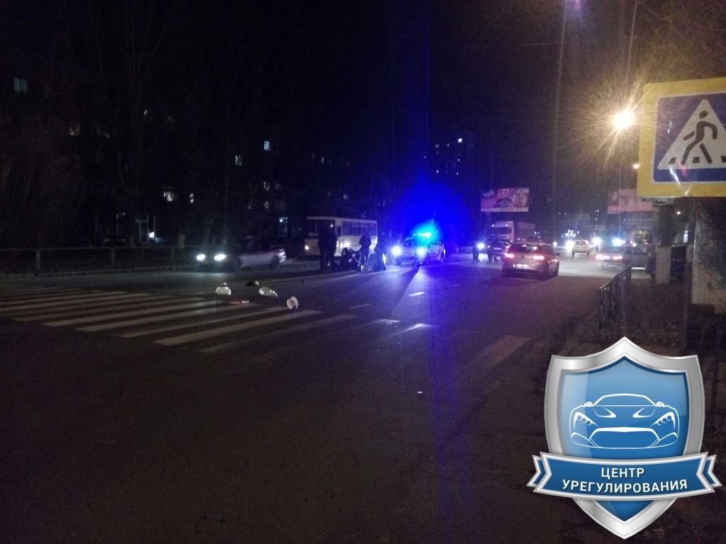 У Миколаєві таксист збив дівчину прямо на пішохідному переході 
