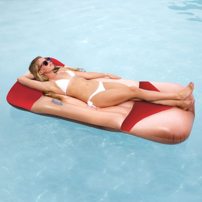 Як у відпустці розважитися самотнім людям з "оголеним тілом" - фото 1