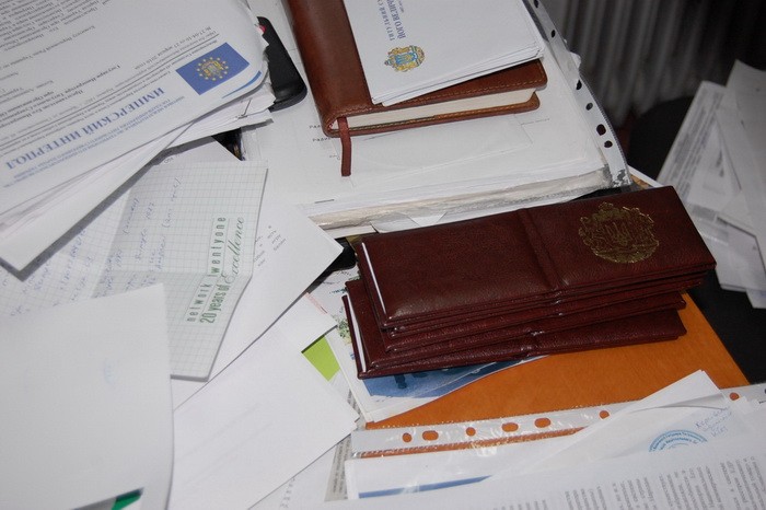 На Чернігівщині СБУ викрила "титульну" псевдореспубліку з власними "паспортами"  - фото 7