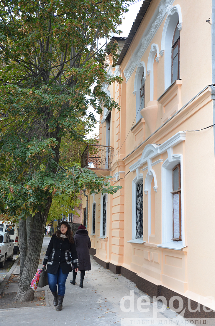 У центрі Вінниці відновили фасад 100-літньої пам’ятки архітектури - фото 1