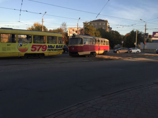 У Харкові в районі Південного вокзалу – трамвайний "дрифт" - фото 4