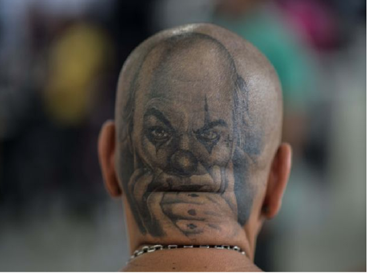 Фестиваль в Бразилии показав шокуючі татуювання - фото 1
