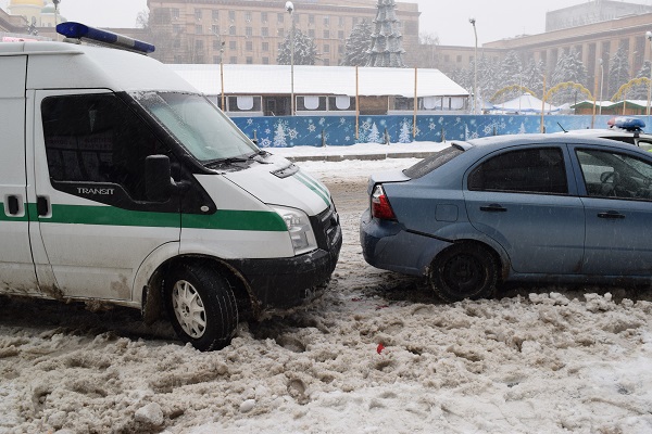 Будні нової дніпропетровської поліції: оформлення ДТП - фото 1