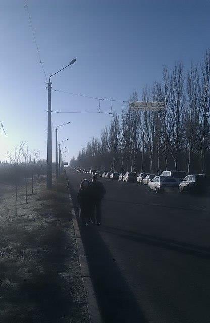 Ситуація на пунктах пропуску: на Артемівськ гігантська черга (ФОТО)  - фото 2