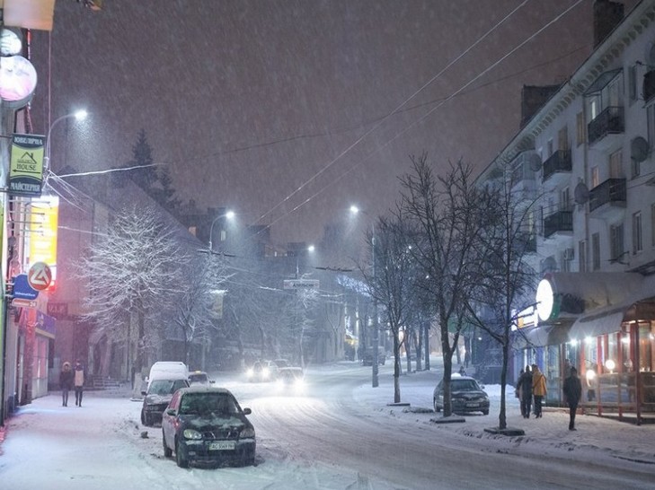 Як соцмережи відреагували на снігопад у Луцьку - фото 4