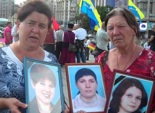 Трагедія у Кобеляках: батьки загиблих витратили вісім років на пошуки правди - фото 1