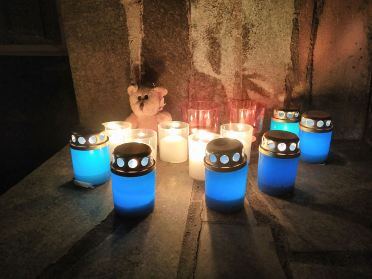 У Запоріжжі запалили свічки у пам'ять загиблих ц Дніпрі поліцейських - фото 1