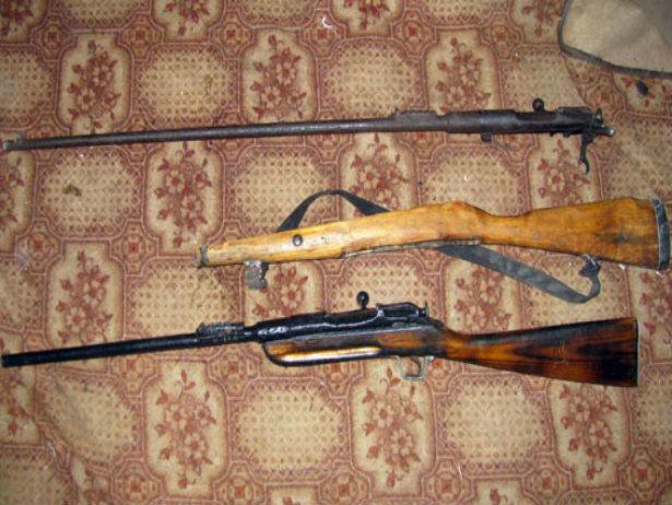 Житель Лубенського району зберігав зброю - фото 1
