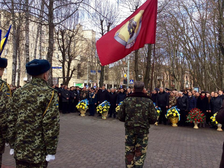 Хмельничани вшанували пам'ять воїнів-афганців - фото 2