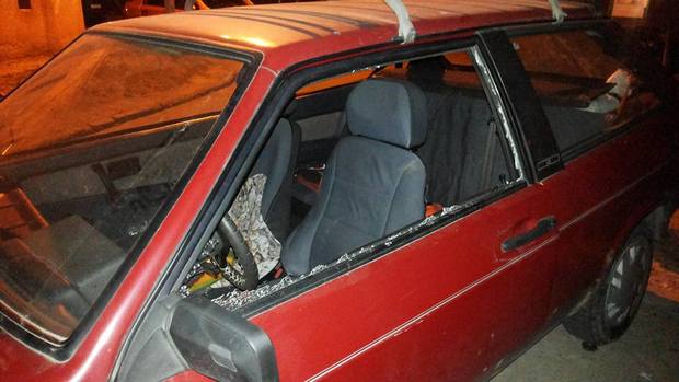 У Львові невідомі побили вікна у п'ятьох автомобілях - фото 1