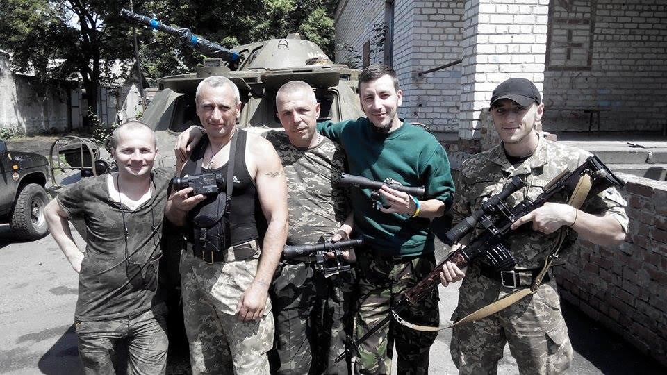 Українські бійці на Донбасі отримали обладнання на 5 млн грн (ФОТО) - фото 1