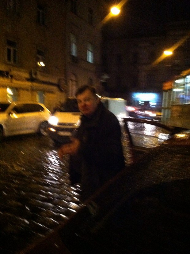 У центрі Львова п’яний водій збив дівчину на переході - фото 2