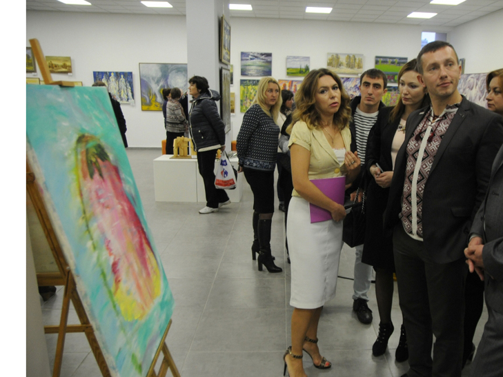 У Києві відкрилася виставка сумської художниці Дар’ї Безкостої - фото 1