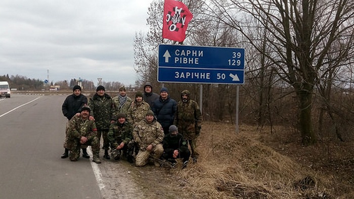 Рух російських вантажівок заблокували і на Рівненщині - фото 2