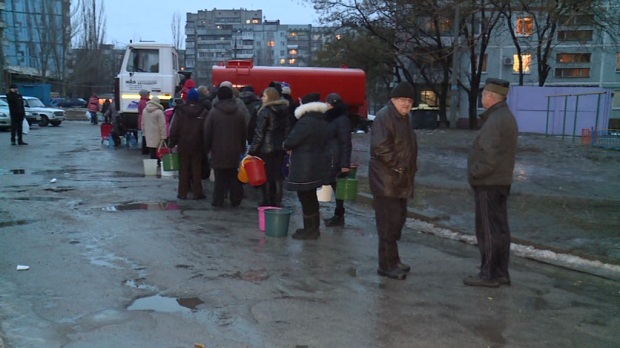 Жителям Хортицького району радять запасатися водою і терпінням на два дні - фото 2