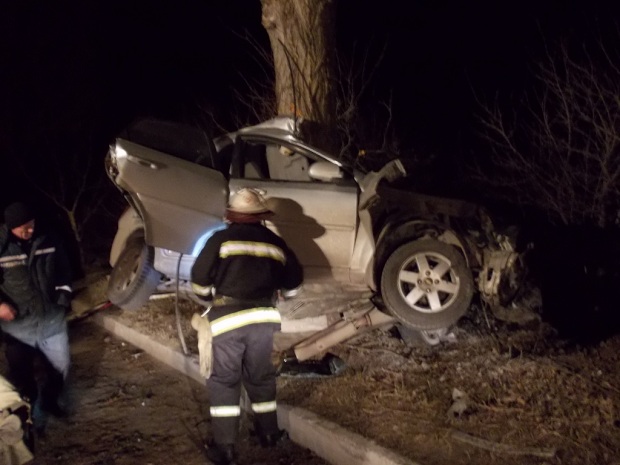 У Запоріжжі в ДТП загинув 30-річний водій Шевроле - фото 4