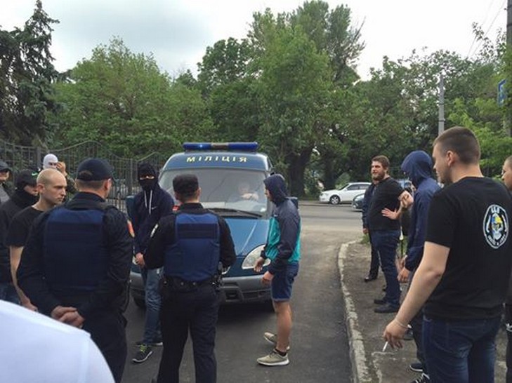 Поліція Одеси намагається вивезти звільнених сепаратистів у справі "2 травня" - фото 1