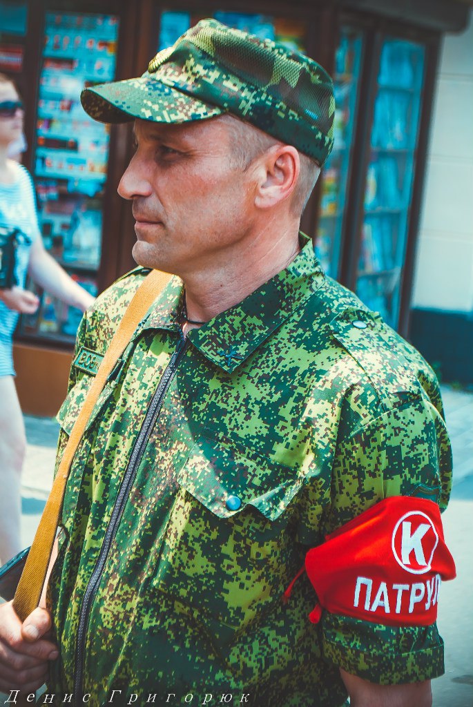День опричника в "ДНР": Захарченко від заздрощів створив нову "поліцію" (ФОТО) - фото 8