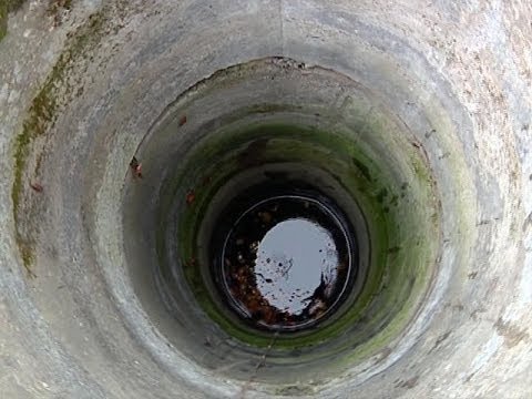 Селяни на Хмельниччині "добувають" воду коктелями Молотова - фото 1