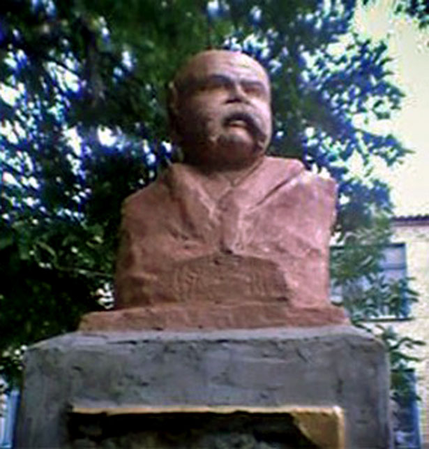 У Запорізькій області з пам'ятника Леніна зробили пам'ятник Шевченка (ФОТО) - фото 2