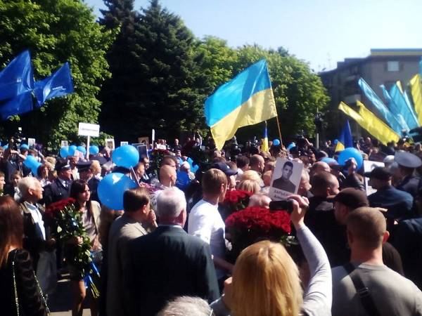 На мітингу у Дніпропетровську АТОШники зривали 