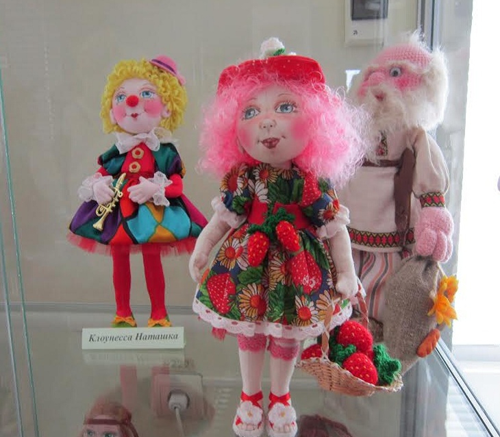 Всі ляльки з добрих снів, тож є оберегами, чимало з яких майстриня подарувала воїнам в АТО - фото 4